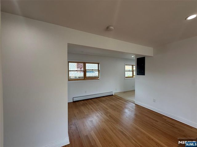 307 9th Street 3A, Fairview, NJ 07022
