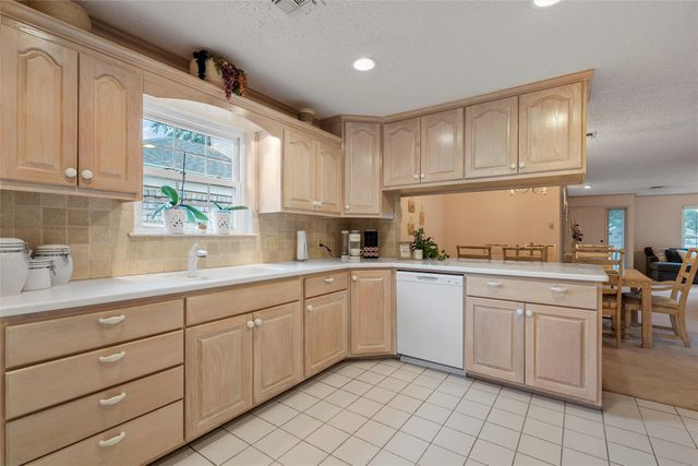 3402 Brannon Drive, Waco, TX 76710