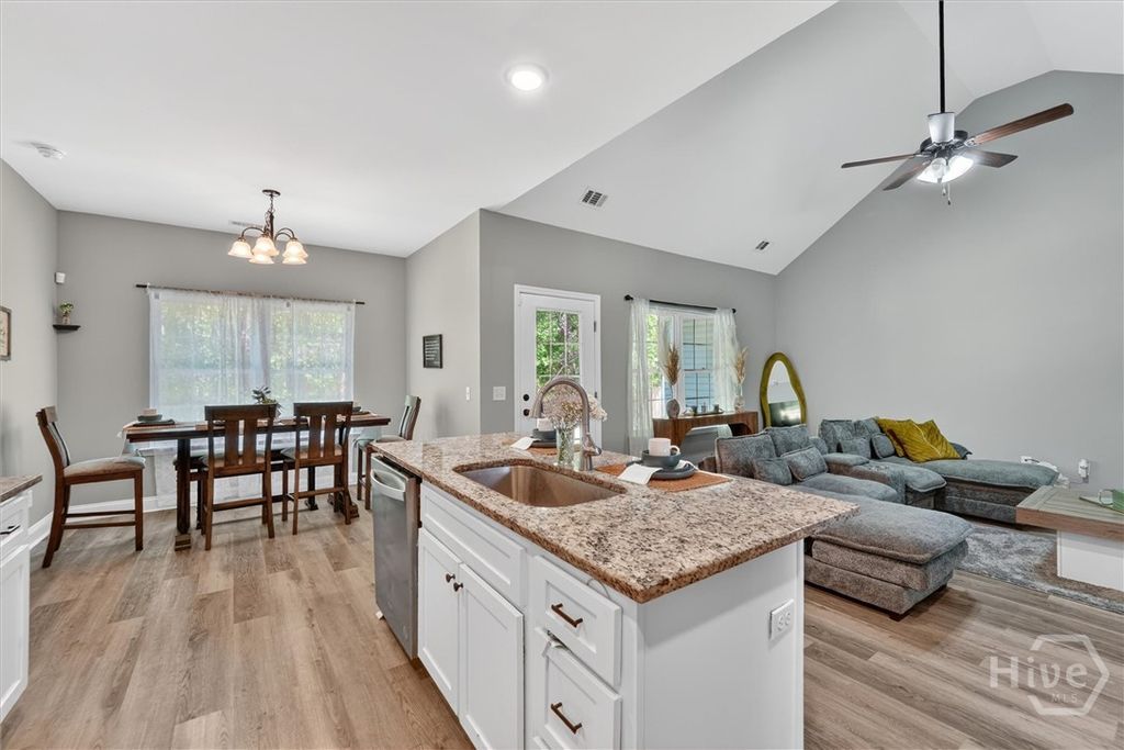 Image 11 of property listing at 160 Huger Street, Rincon, GA 31326