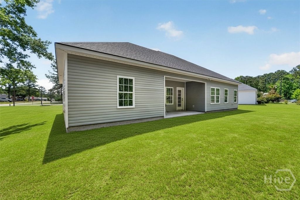 Image 36 of property listing at 160 Huger Street, Rincon, GA 31326