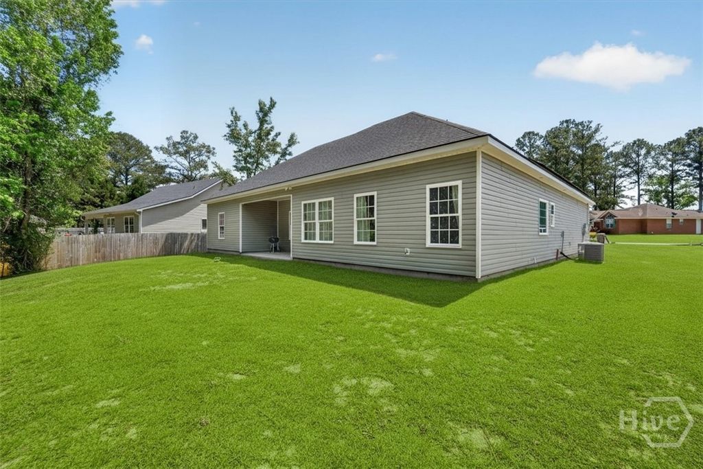 Image 38 of property listing at 160 Huger Street, Rincon, GA 31326