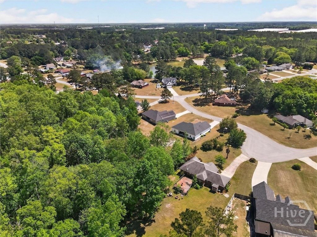 Image 44 of property listing at 160 Huger Street, Rincon, GA 31326