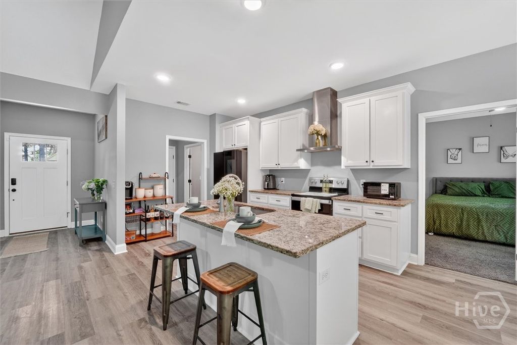 Image 9 of property listing at 160 Huger Street, Rincon, GA 31326