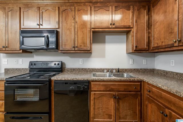 7431 HUNTLAND DRIVE, Cottondale, AL 35453