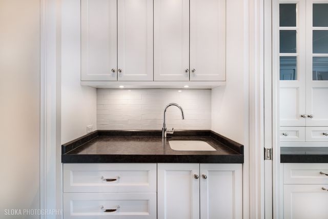 1942 N Sedgwick Street PH, Chicago, IL 60614