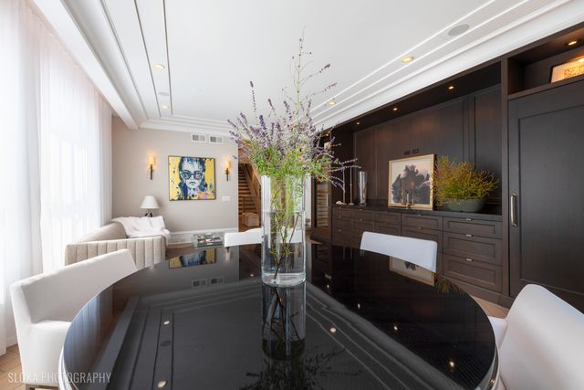 1942 N Sedgwick Street PH, Chicago, IL 60614