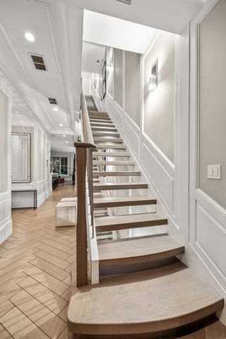 1942 N Sedgwick Street PH, Chicago, IL 60614