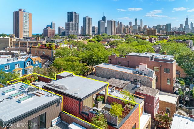 1942 N Sedgwick Street PH, Chicago, IL 60614