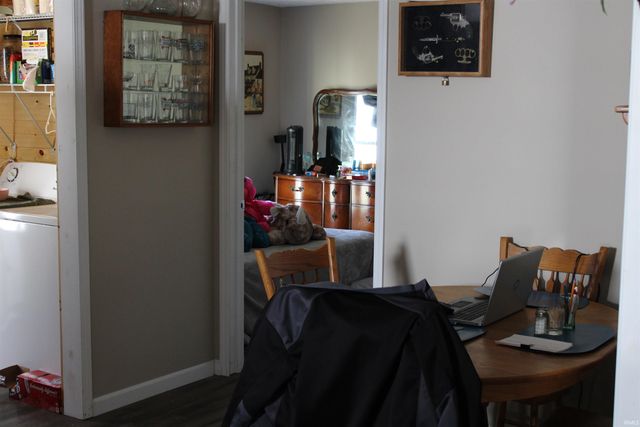 649 NW 4th Street, Linton, IN 47441