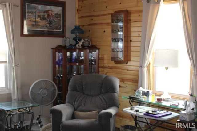 649 NW 4th Street, Linton, IN 47441