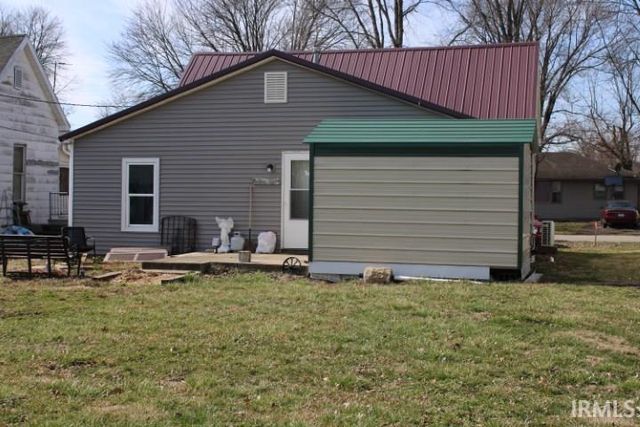 649 NW 4th Street, Linton, IN 47441