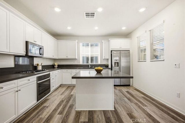 2291 Peach Court, Upland, CA 91786