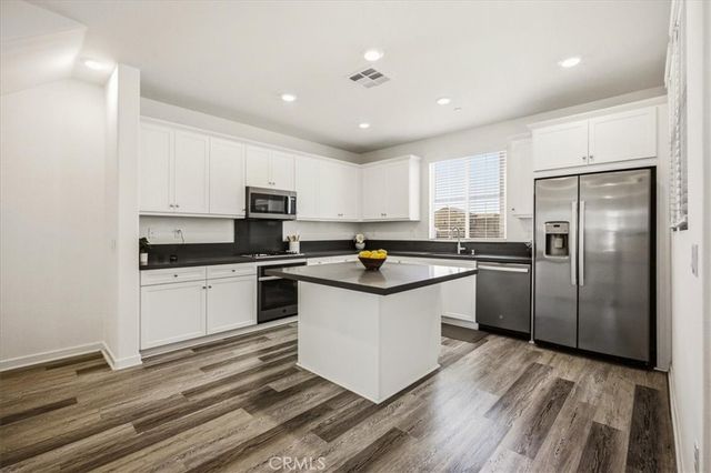 2291 Peach Court, Upland, CA 91786