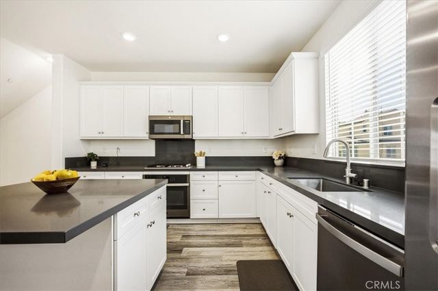 2291 Peach Court, Upland, CA 91786