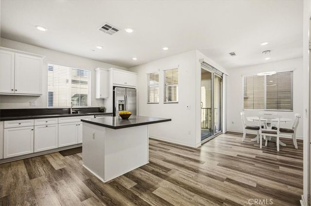 2291 Peach Court, Upland, CA 91786