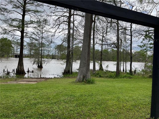 674 BOGGY BAYOU ROAD Road, Marksville, LA 71351