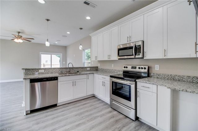 312B Duke St, Suffolk, VA 23434