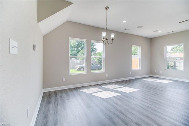 312B Duke St, Suffolk, VA 23434