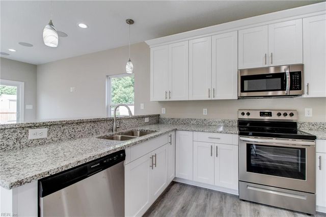312B Duke St, Suffolk, VA 23434