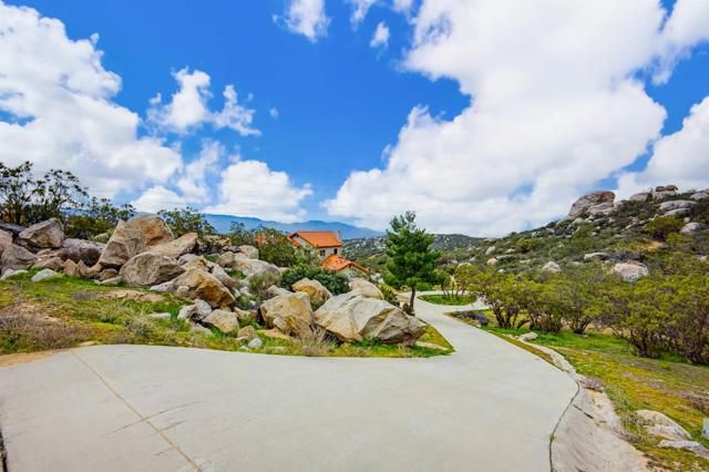42055 Canyonside Court, Aguanga, CA 92536