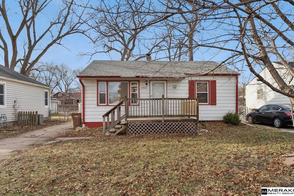 1908 Warren Street, Bellevue, NE 68005