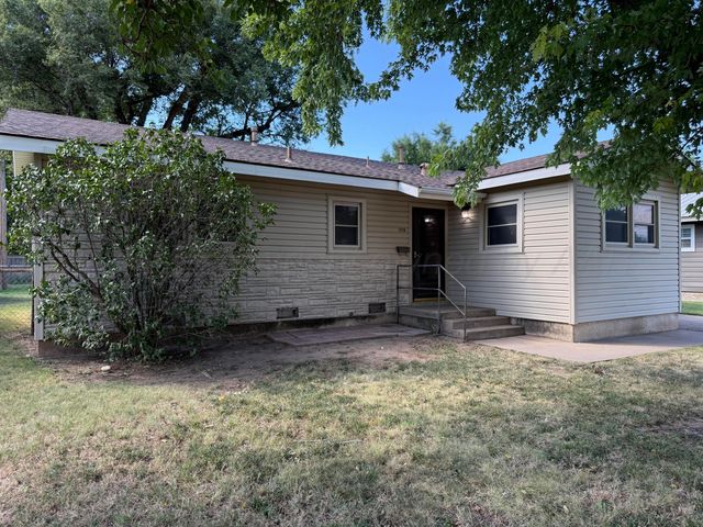 1110 S Haney Street, Spearman, TX 79081