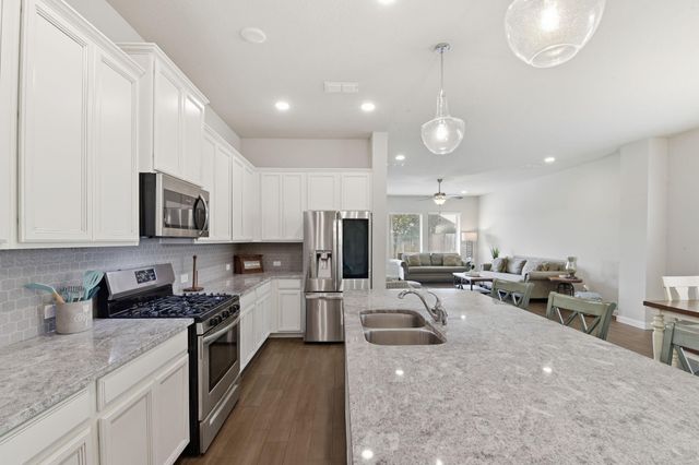 3410 Shockley Lane, Rosharon, TX 77583