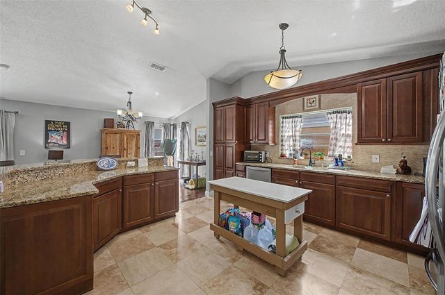1632 PINTAIL COURT, Lutz, FL 33549