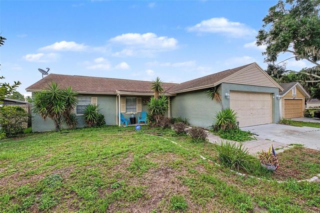 1632 PINTAIL COURT, Lutz, FL 33549