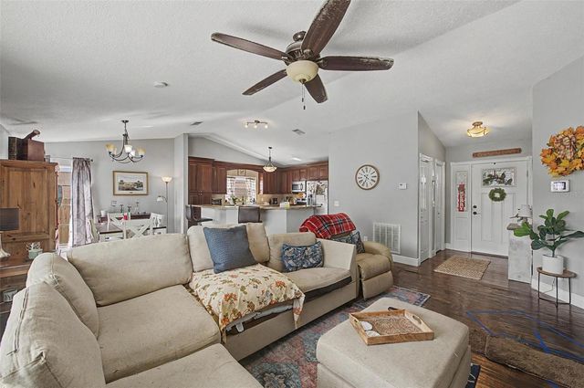 1632 PINTAIL COURT, Lutz, FL 33549