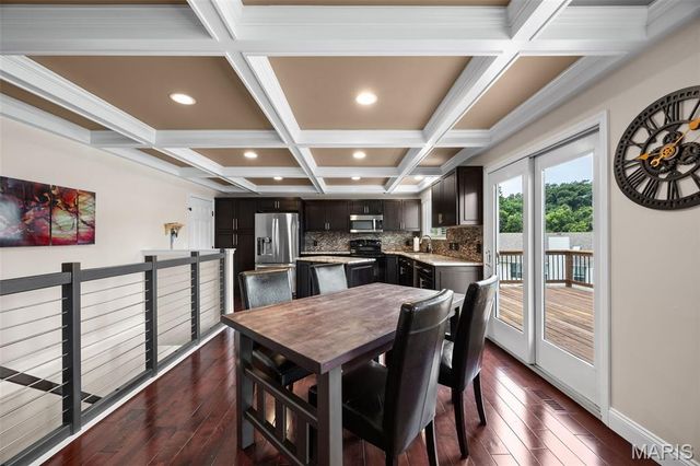 1447 Wood Haven Drive, St Charles, MO 63304