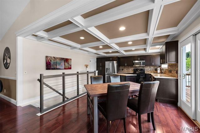 1447 Wood Haven Drive, St Charles, MO 63304