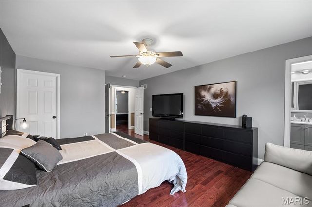 1447 Wood Haven Drive, St Charles, MO 63304