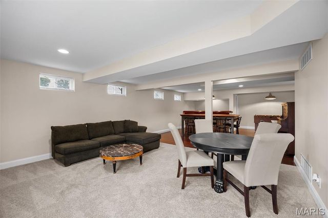 1447 Wood Haven Drive, St Charles, MO 63304