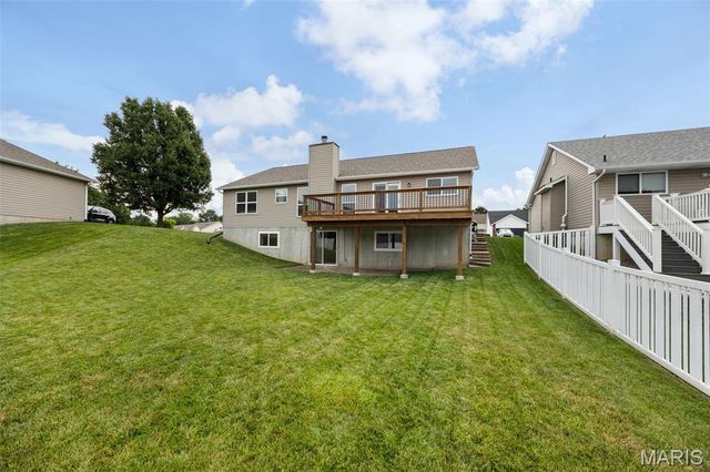 1447 Wood Haven Drive, St Charles, MO 63304