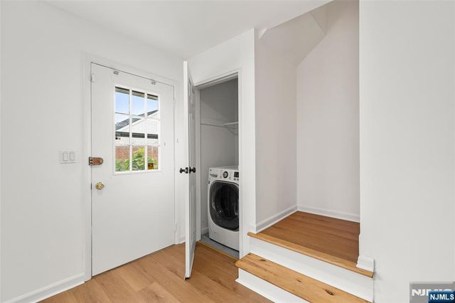 156 Parkview Drive 24, Teaneck, NJ 07666