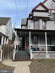 832 CARTERET AVENUE, Trenton, NJ 08618