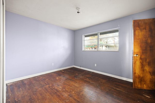 960 Court Road, London, KY 40744