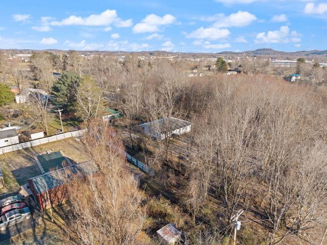 960 Court Road, London, KY 40744