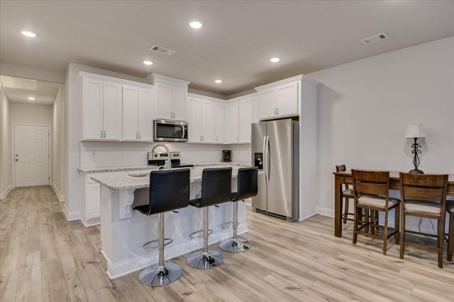 666 Hampton Drive, North Augusta, SC 29860