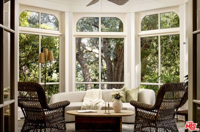 13127 Boca De Canon Lane, Los Angeles, CA 90049