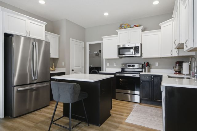 1458 Primrose Drive SE, Altoona, IA 50009