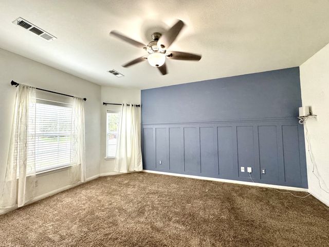 1100 Port Way, Crowley, TX 76036