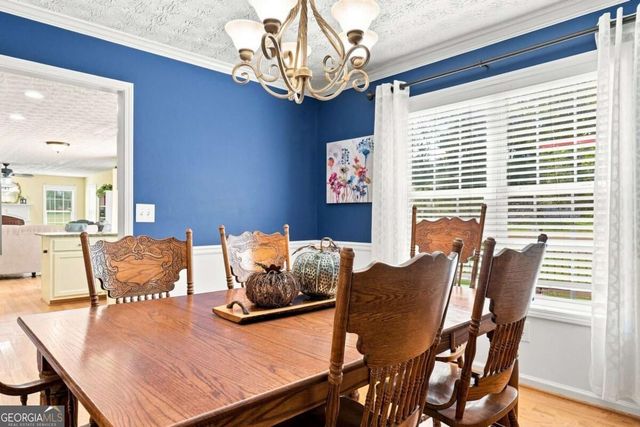 5821 Silverthorn Drive, Flowery Branch, GA 30542