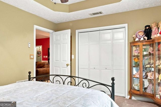 5821 Silverthorn Drive, Flowery Branch, GA 30542