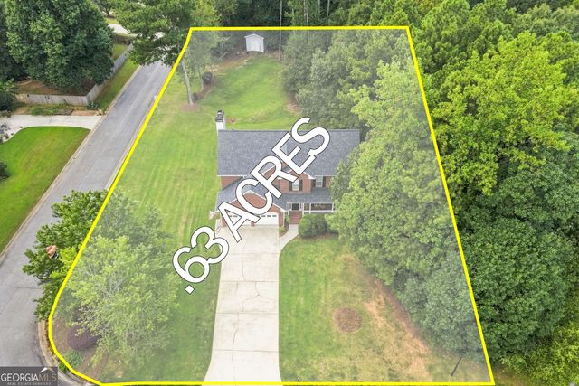 5821 Silverthorn Drive, Flowery Branch, GA 30542