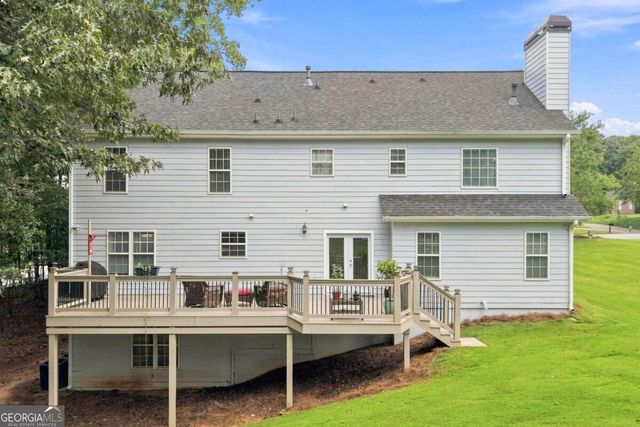 5821 Silverthorn Drive, Flowery Branch, GA 30542