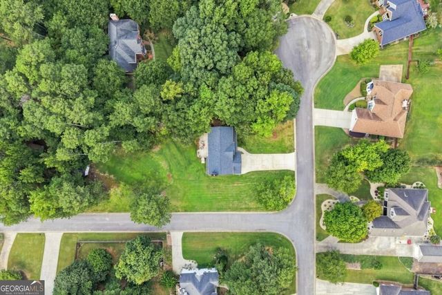 5821 Silverthorn Drive, Flowery Branch, GA 30542