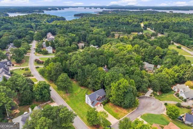 5821 Silverthorn Drive, Flowery Branch, GA 30542