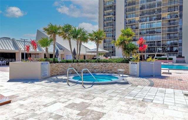 20335 W Country Club Drive 1806, Aventura, FL 33180